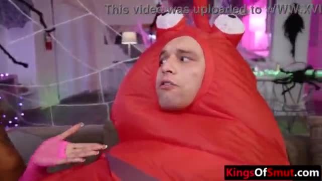 Ebony stepmom threesome fucks stepdaughter & her boyfriend on halloween - XVIDEOS.COM